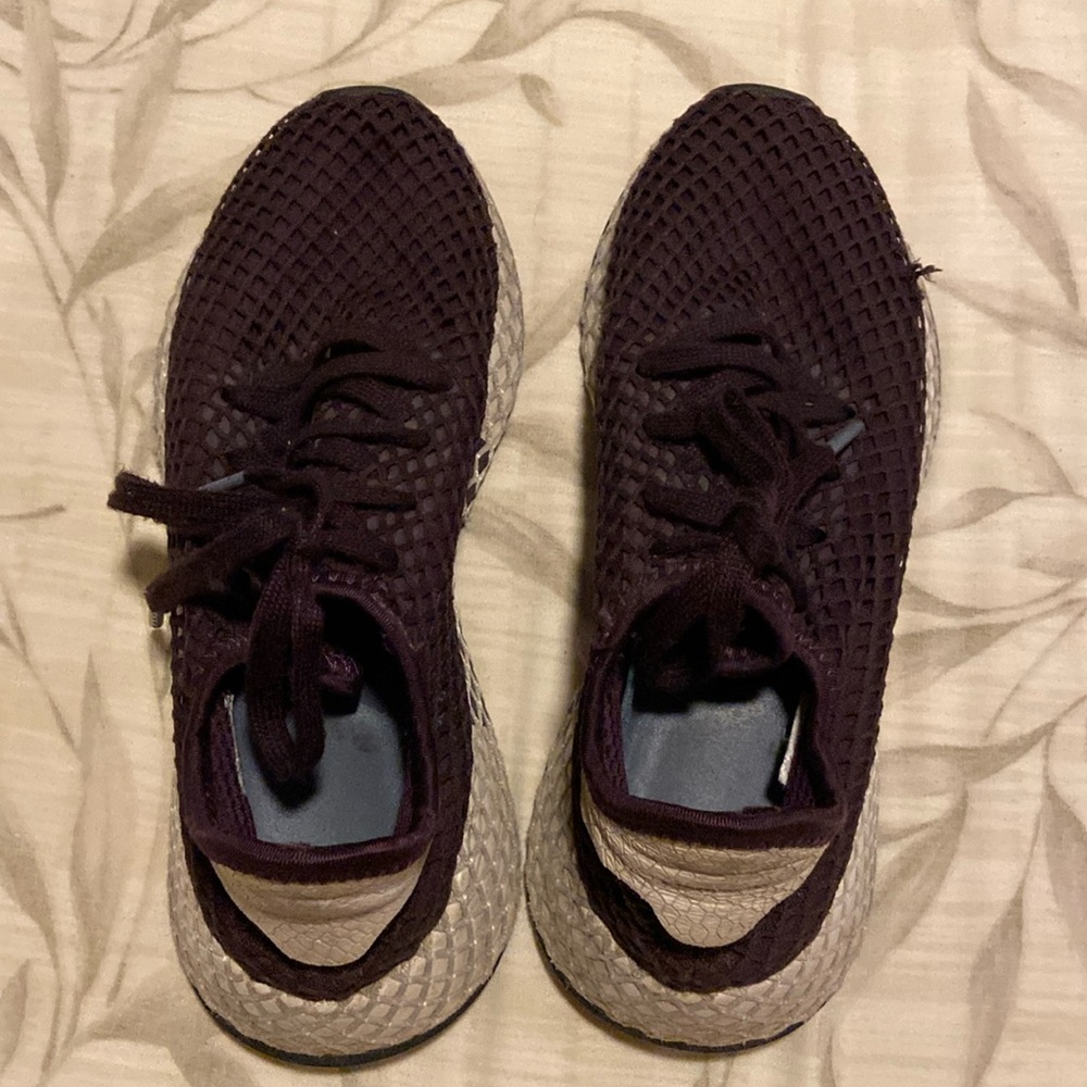 Plum Adidas Roshe’s size 6.5 woman
